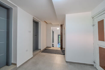 Prodej domu 177 m², Úbislavice