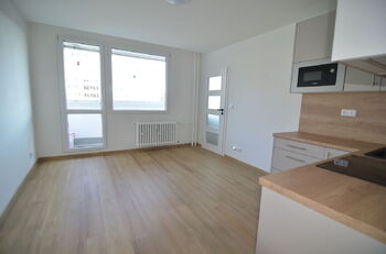Pronájem bytu 2+kk v osobním vlastnictví 33 m², Praha 4 - Krč