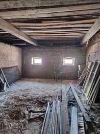 Druhá půda - Prodej domu 81 m², Pustiměř