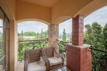 Prodej domu 616 m², Praha 8 - Troja