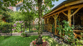 Prodej domu 616 m², Praha 8 - Troja
