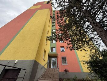 Prodej bytu 2+1 v osobním vlastnictví 48 m², Bílina