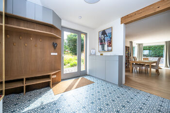 Předsíň - Prodej domu 137 m², Koněprusy