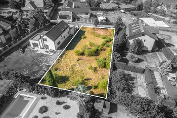 Prodej pozemku 1333 m², Středokluky