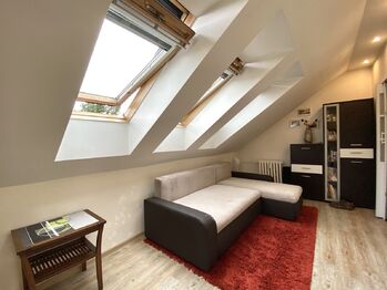Prodej bytu 1+kk v osobním vlastnictví 27 m², Praha 5 - Radlice