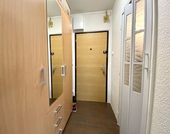 Prodej bytu 1+kk v osobním vlastnictví 27 m², Praha 5 - Radlice