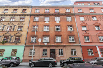 Prodej bytu 2+kk v osobním vlastnictví 47 m², Praha 7 - Holešovice