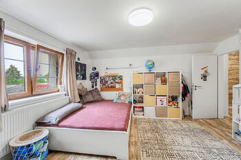 Prodej domu 151 m², Úhonice