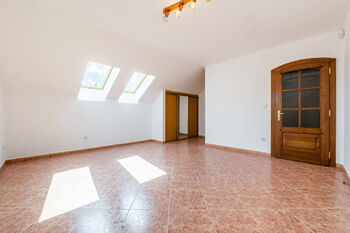 Prodej domu 290 m², Příbram