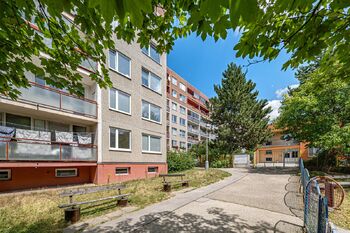 Prodej bytu 2+kk v osobním vlastnictví 44 m², Praha 5 - Stodůlky