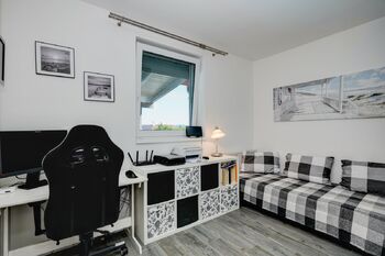 Pracovna 1.NP - Prodej domu 117 m², Hvozdec