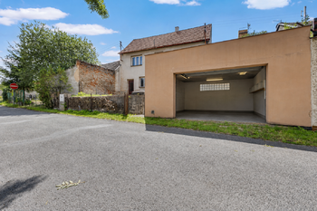 Vizualizace pro představu objemu dvougaráže. - Prodej domu 110 m², Kosoř