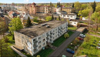 Aktuální stav budovy  - Prodej nájemního (činžovního) domu 1800 m², Kraslice 
