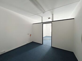 Prodej nájemního (činžovního) domu 1800 m², Kraslice