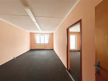 Prodej ubytovacího zařízení 1800 m², Kraslice