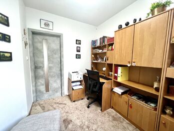 Prodej bytu 3+1 v družstevním vlastnictví 58 m², Praha 9 - Prosek