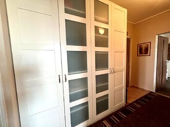 Prodej bytu 3+1 v osobním vlastnictví 66 m², Praha 9 - Střížkov