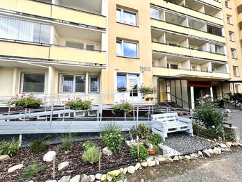 Prodej bytu 3+1 v osobním vlastnictví 66 m², Praha 9 - Střížkov