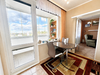 Prodej bytu 3+1 v osobním vlastnictví 66 m², Praha 9 - Střížkov