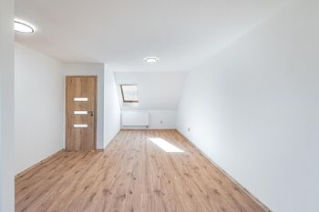 Prodej domu 200 m², Kladno