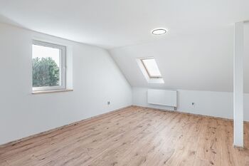 Prodej domu 200 m², Kladno