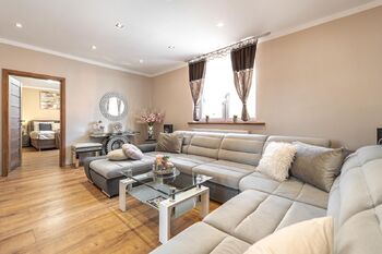 Prodej domu 200 m², Kladno