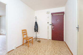 Prodej bytu 3+1 v osobním vlastnictví 74 m², Praha 4 - Kunratice