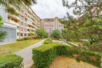 Prodej bytu 3+1 v osobním vlastnictví 74 m², Praha 4 - Kunratice