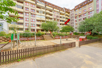 Prodej bytu 3+1 v osobním vlastnictví 74 m², Praha 4 - Kunratice
