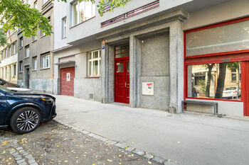 Pronájem bytu 1+kk v osobním vlastnictví 25 m², Praha 3 - Vinohrady