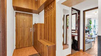 Prodej bytu 3+1 v osobním vlastnictví 67 m², Praha 9 - Prosek