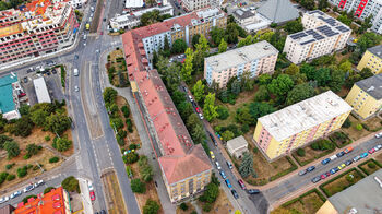 Prodej pozemku 8093 m², Praha 3 - Strašnice