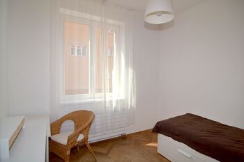 Pokoj - Pronájem bytu 3+1 v osobním vlastnictví 69 m², Praha 4 - Podolí