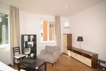 Obývací pokoj - Pronájem bytu 3+1 v osobním vlastnictví 69 m², Praha 4 - Podolí