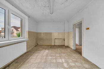 Prodej domu 265 m², Církvice