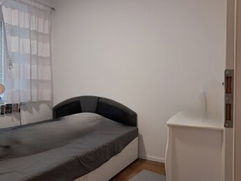 Prodej bytu 3+kk v osobním vlastnictví 60 m², Praha 6 - Dejvice