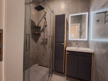 Prodej bytu 3+kk v osobním vlastnictví 60 m², Praha 6 - Dejvice