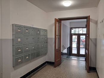Prodej bytu 3+kk v osobním vlastnictví 60 m², Praha 6 - Dejvice