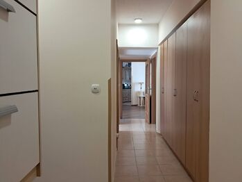 Prodej bytu 3+kk v osobním vlastnictví 83 m², Praha 8 - Libeň