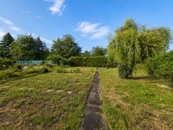 Prodej pozemku 308 m², Podbořany