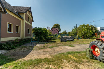 Prodej domu 130 m², Chotiměř