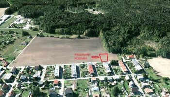 Prodej pozemku 906 m², Horní Jelení