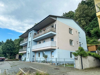 Bytový dům - Pronájem bytu 2+kk v osobním vlastnictví 52 m², Český Krumlov 