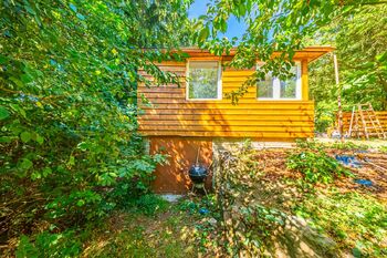 Pohled na chatu - Prodej chaty / chalupy 44 m², Bratronice