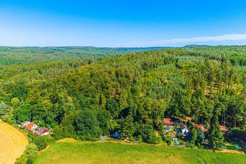 Pohled na okolí - Prodej chaty / chalupy 44 m², Bratronice