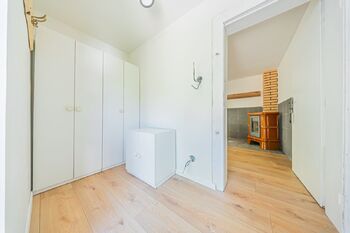 Zázemí v chatě - Prodej chaty / chalupy 44 m², Bratronice