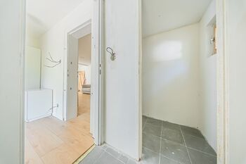 Zázemí v chatě - Prodej chaty / chalupy 44 m², Bratronice
