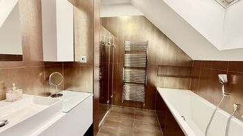 Pronájem bytu 2+kk v osobním vlastnictví 63 m², Ostrava
