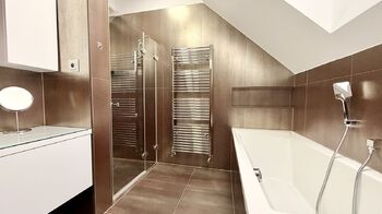 Pronájem bytu 2+kk v osobním vlastnictví 63 m², Ostrava