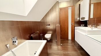 Pronájem bytu 2+kk v osobním vlastnictví 63 m², Ostrava